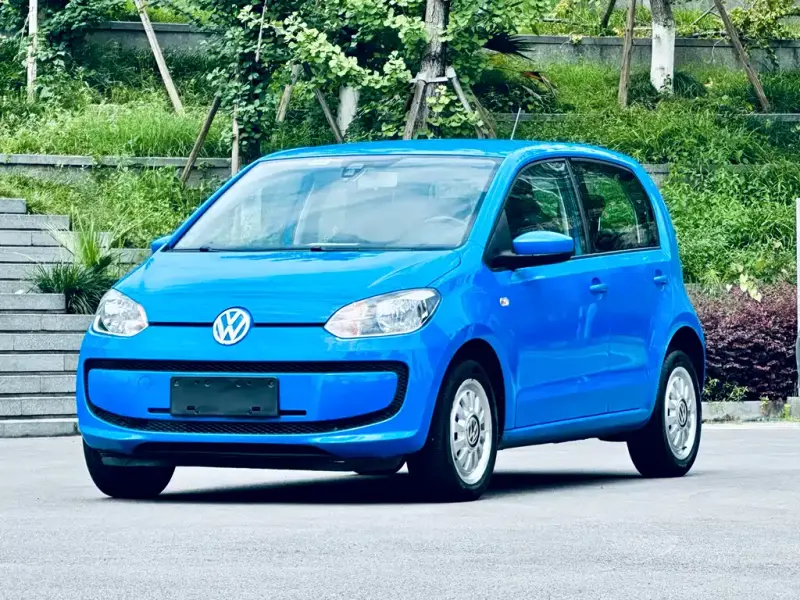 Volkswagen up!, 2015