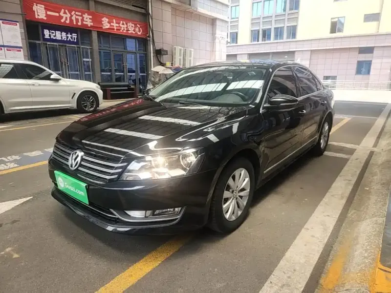 Volkswagen Passat, 2015 — фото 1