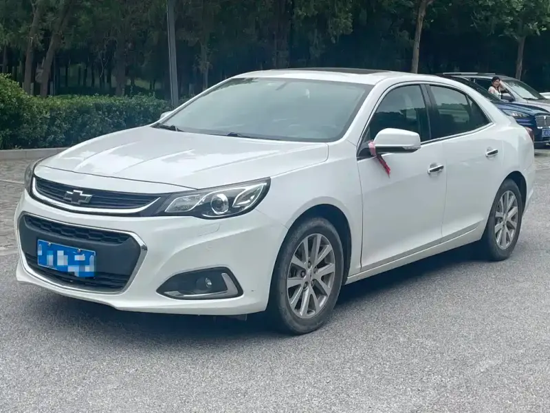 Chevrolet Malibu, 2018 — фото 1