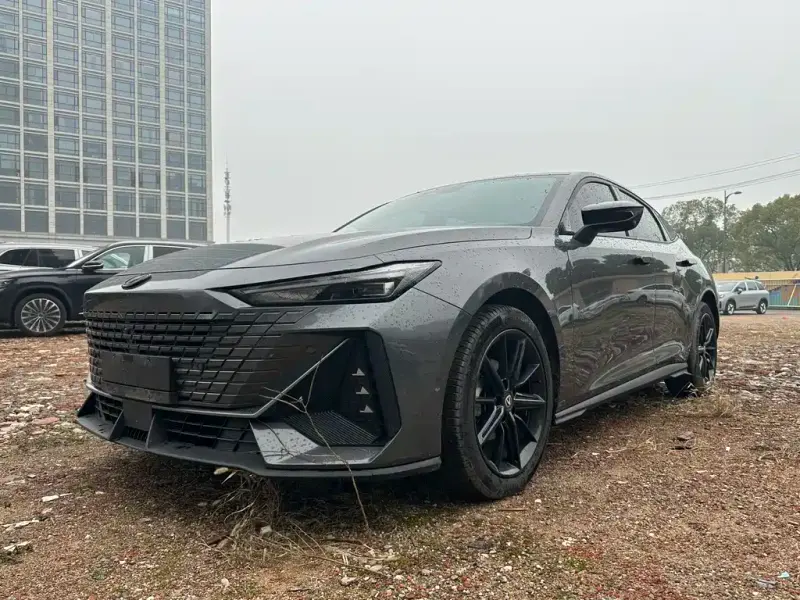 Changan UNI-V, 2023
