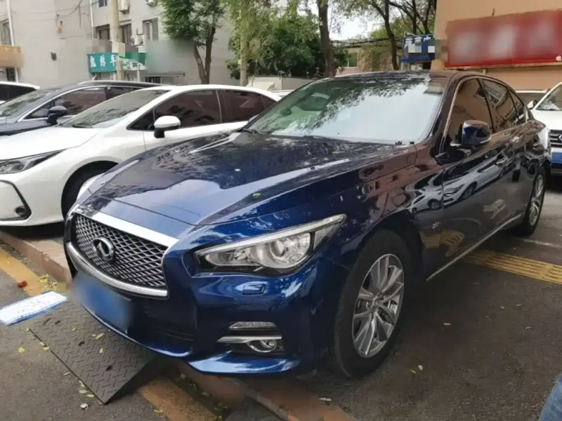 Infiniti Q50L, 2016