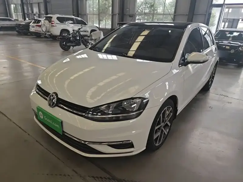 Volkswagen Golf, 2020