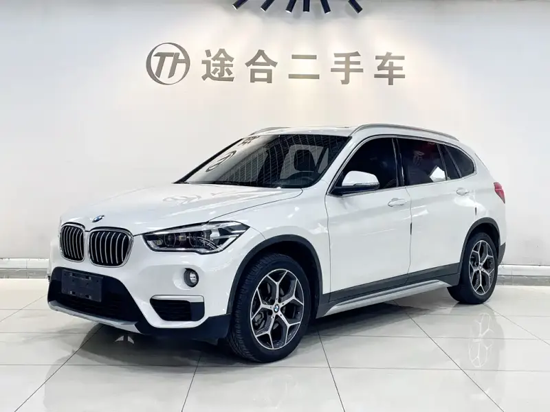 BMW X1, 2018 — фото 1