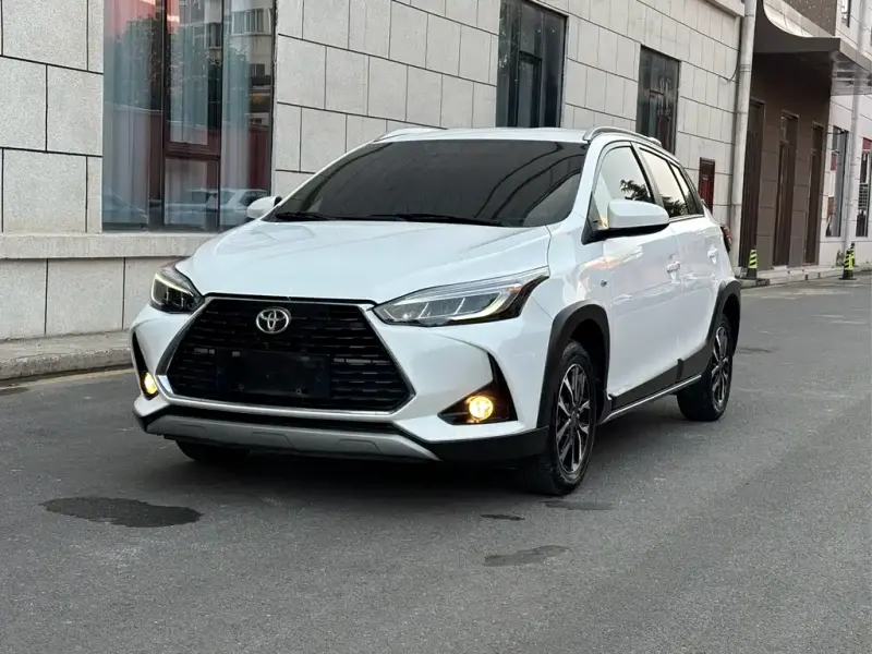 Toyota Yaris L, 2022