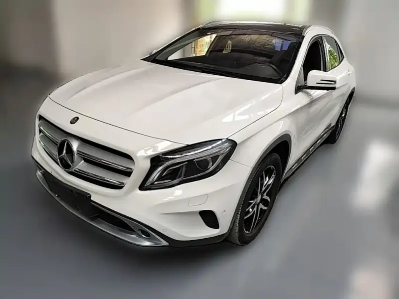 Mercedes-Benz GLA, 2016 — фото 1