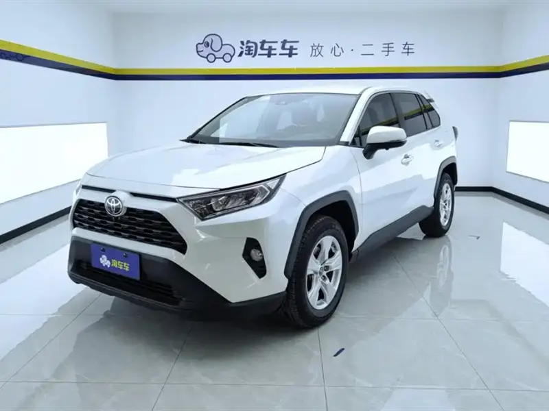Toyota RAV4, 2021 — фото 1