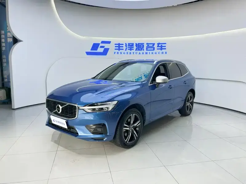 Volvo XC60, 2019 — фото 1