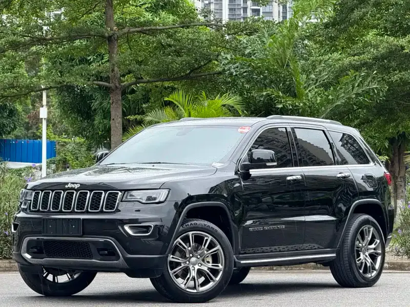 Jeep Grand Cherokee (Import), 2021