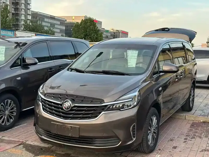 Buick GL8, 2022