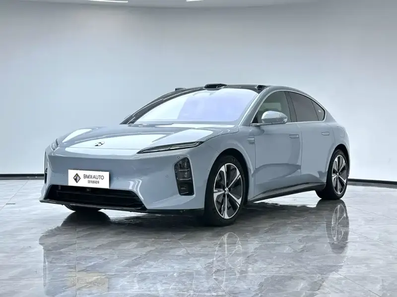 NIO ET5, 2025