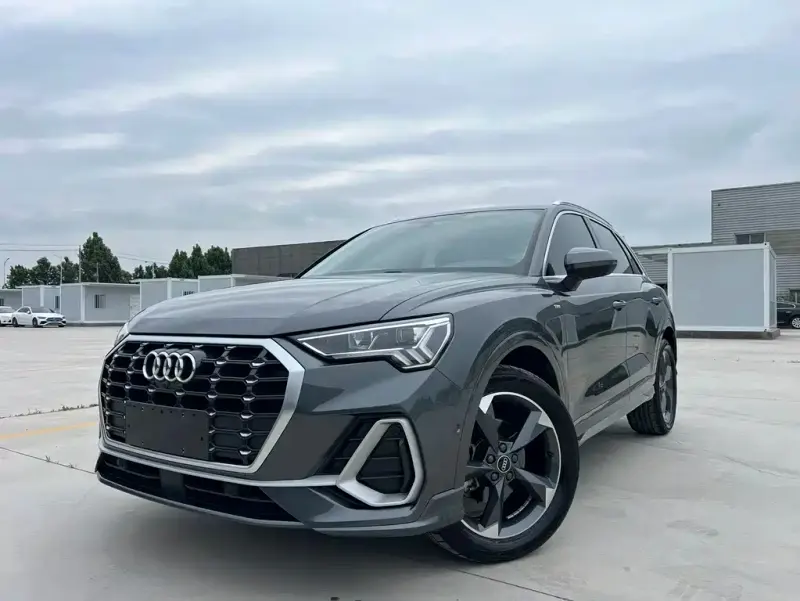 Audi Q3, 2022