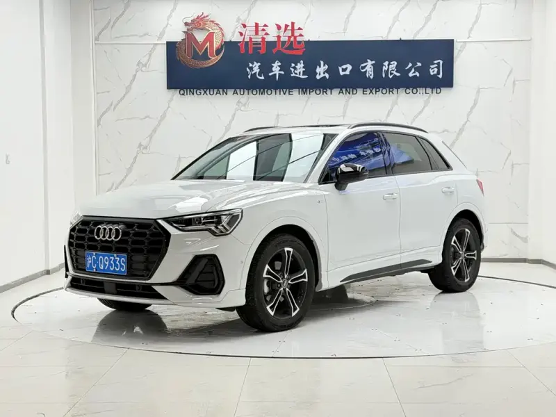 Audi Q3, 2022