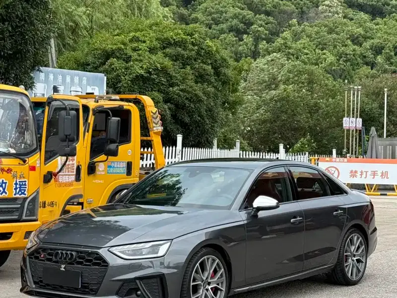Audi S4, 2023