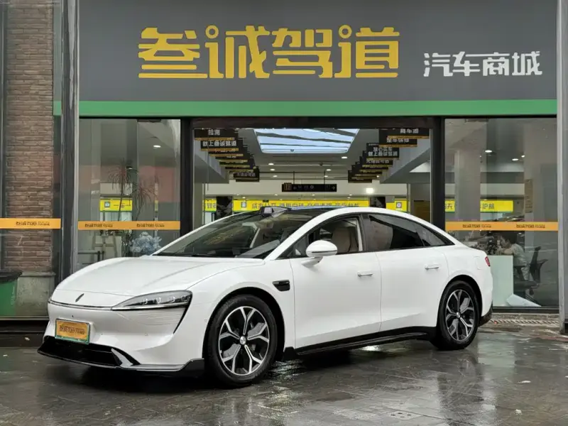 Luxeed Zhijie S7, 2026