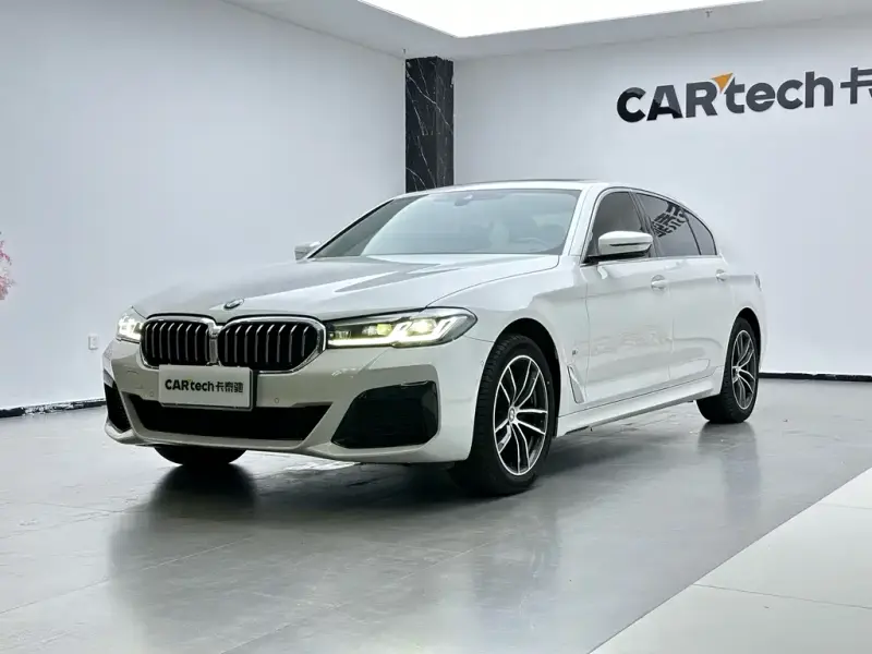 BMW 5 Series, 2023