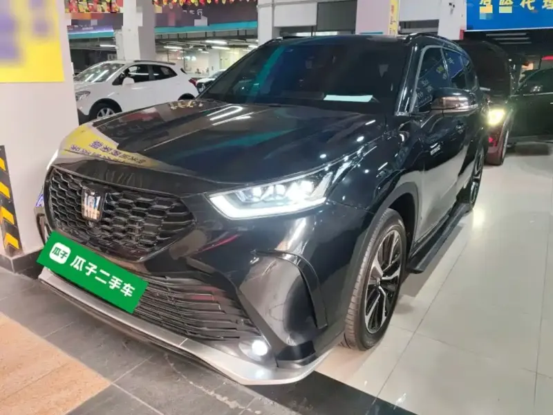 Toyota Crown Kluger, 2023
