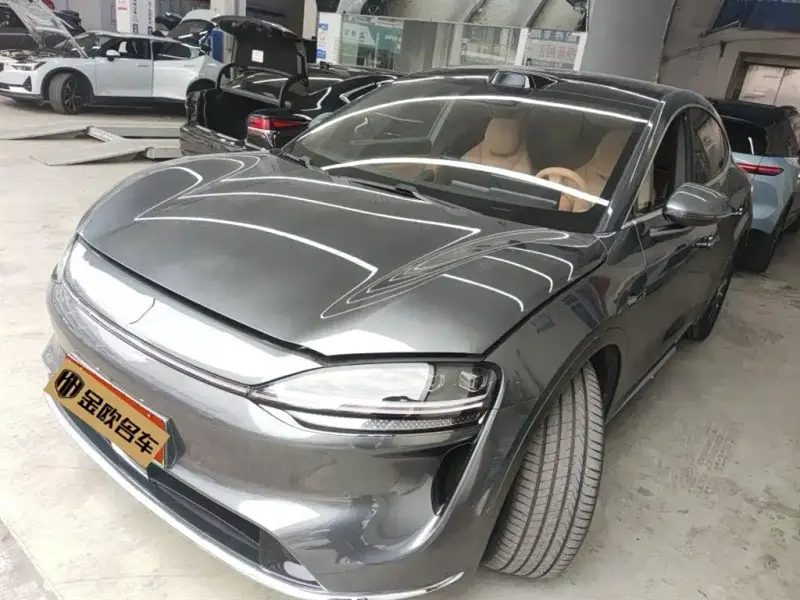 Luxeed Zhijie R7, 2025