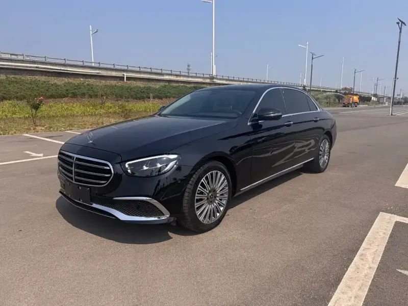 Mercedes-Benz E-Class, 2023