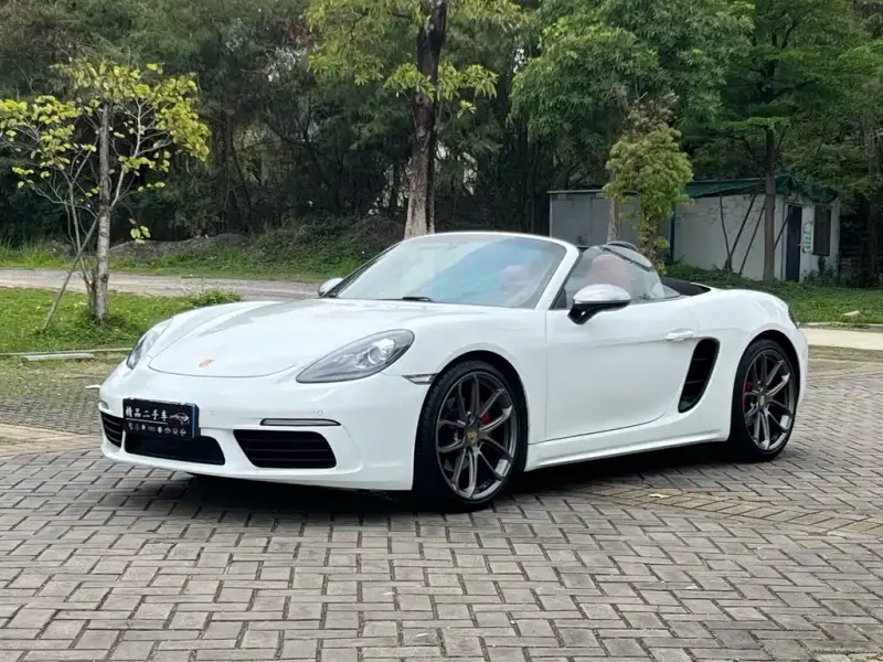Porsche 718, 2018