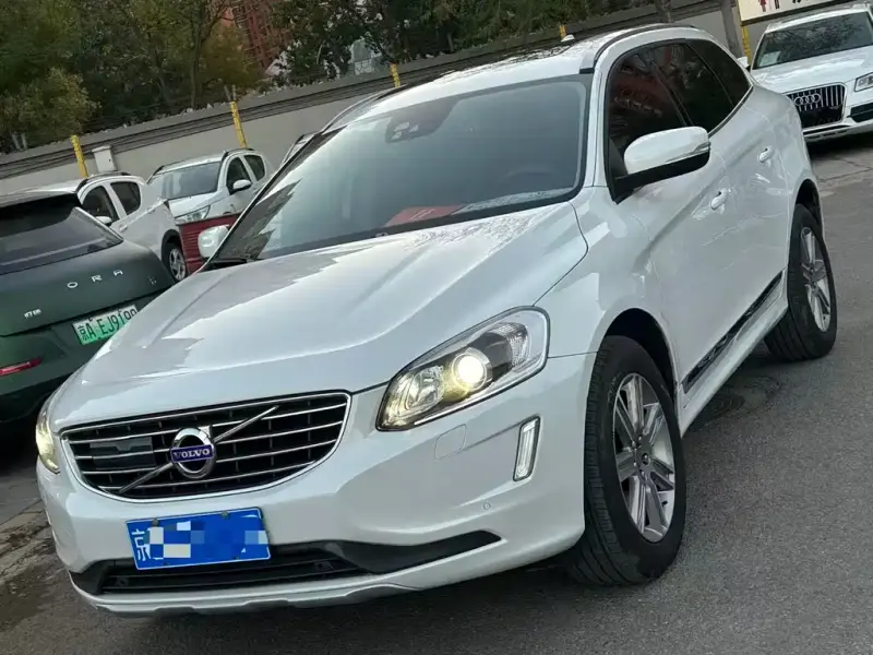 Volvo XC60, 2016 — фото 1
