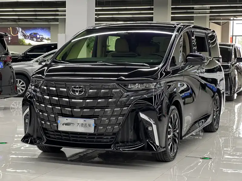 Toyota Alphard, 2025
