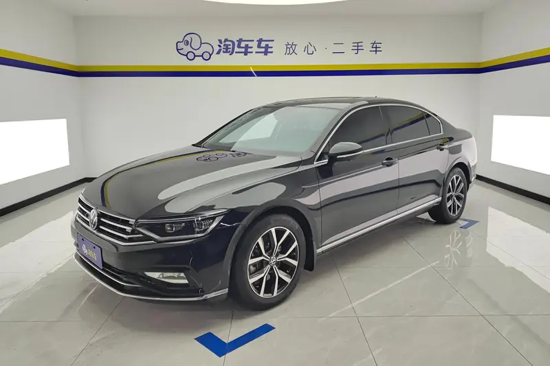 Volkswagen Magotan 330TSI DSG Leading Version, 2020 — фото 1