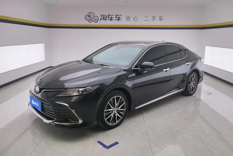 Toyota Camry, 2023