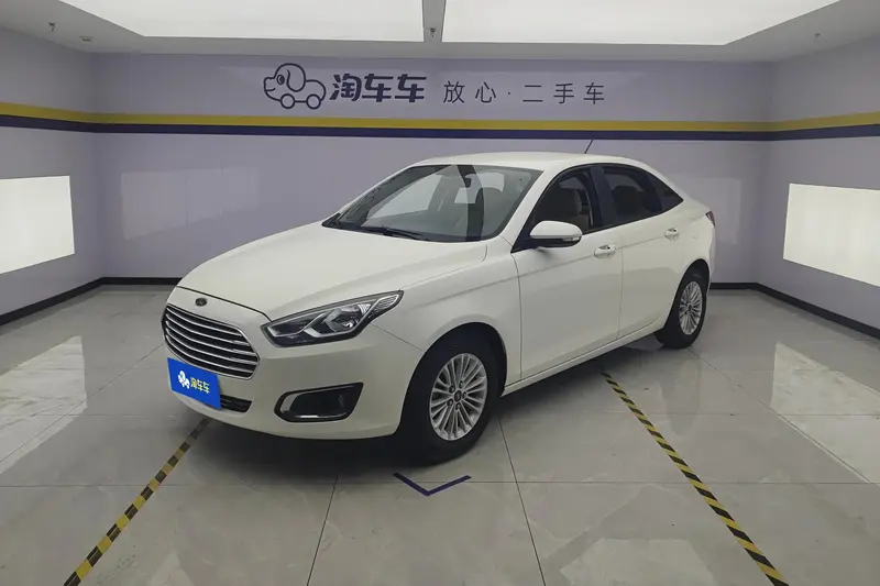 Ford Escort 1.5L Auto Comfort Version, 2017 — фото 1