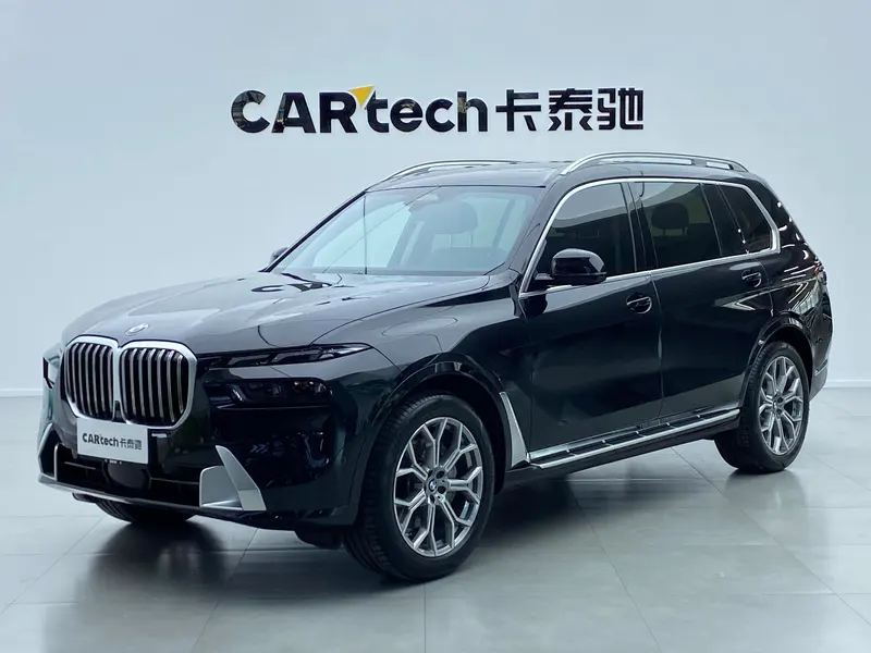 BMW X7 xDrive40i Leading Version Luxury, 2023 — фото 1
