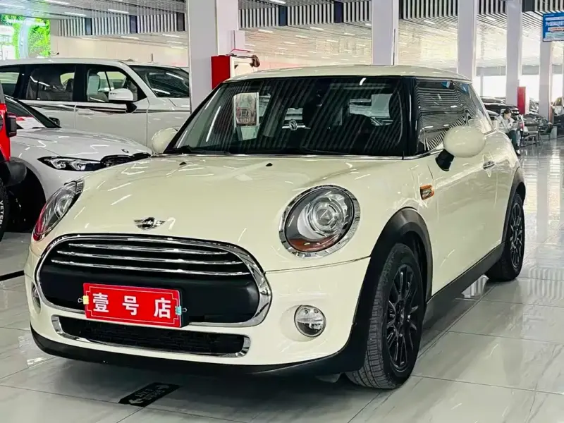 MINI Mini, 2017