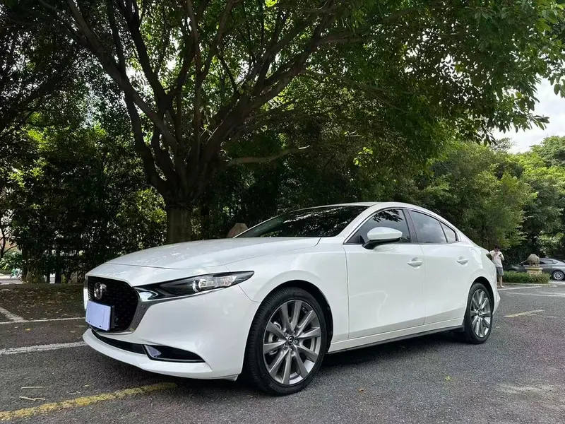 Mazda 3 Axela, 2023
