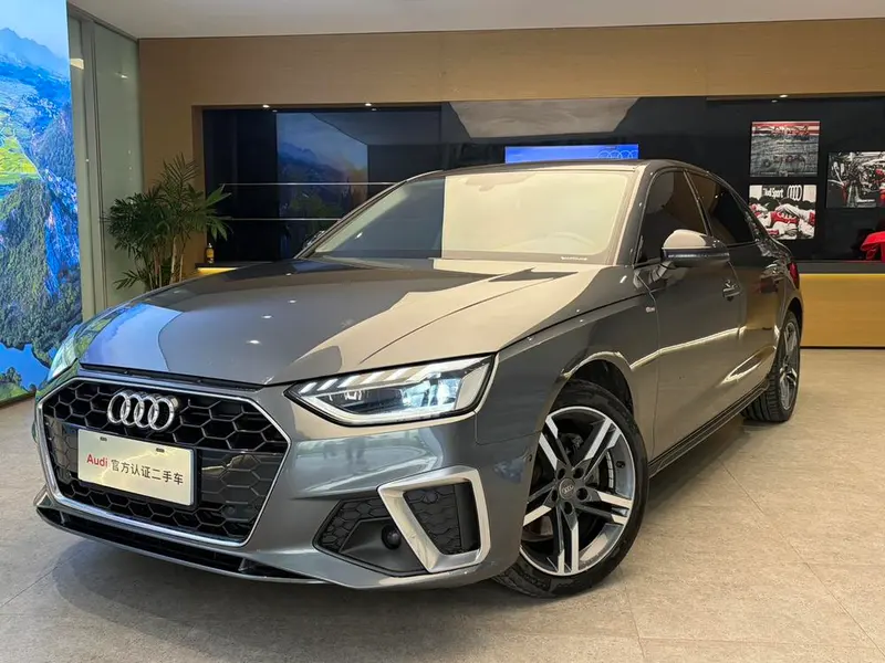 Audi A4L 40 TFSI Luxury Version, 2020 — фото 1