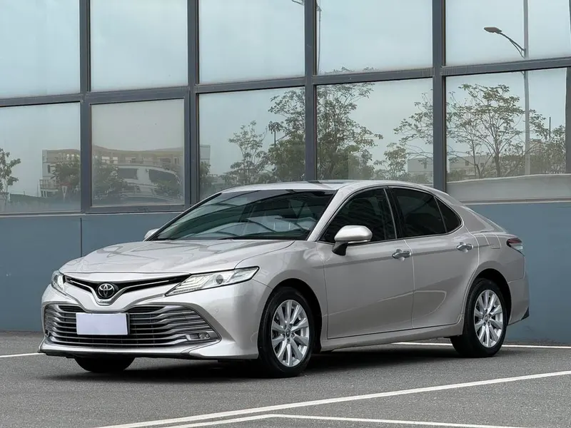 Toyota Camry, 2018