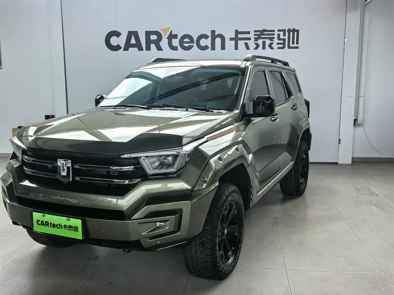 Tank 400 Hi4-T Offroad Edition, 2024 — фото 1
