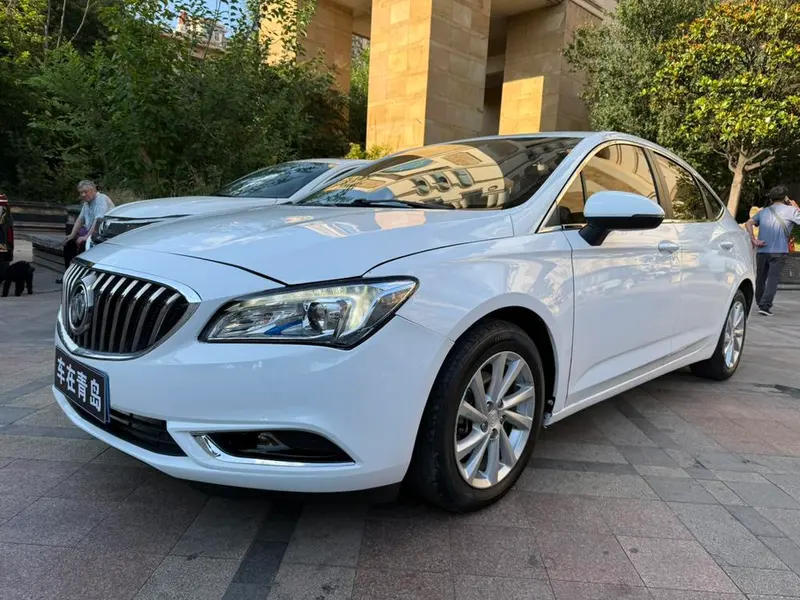 Buick Verano Hatchback 15S Auto Leading Version, 2016 — фото 1