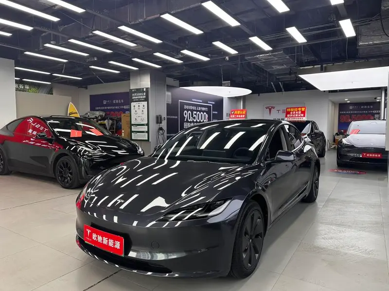 Tesla Model 3, 2023