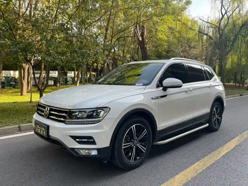 Volkswagen Tiguan L, 2021