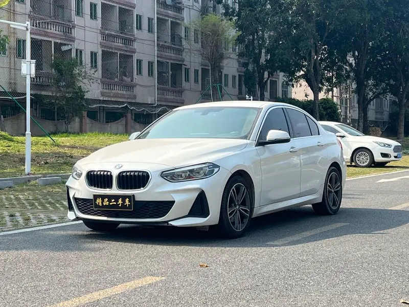 BMW 1-Series, 2023