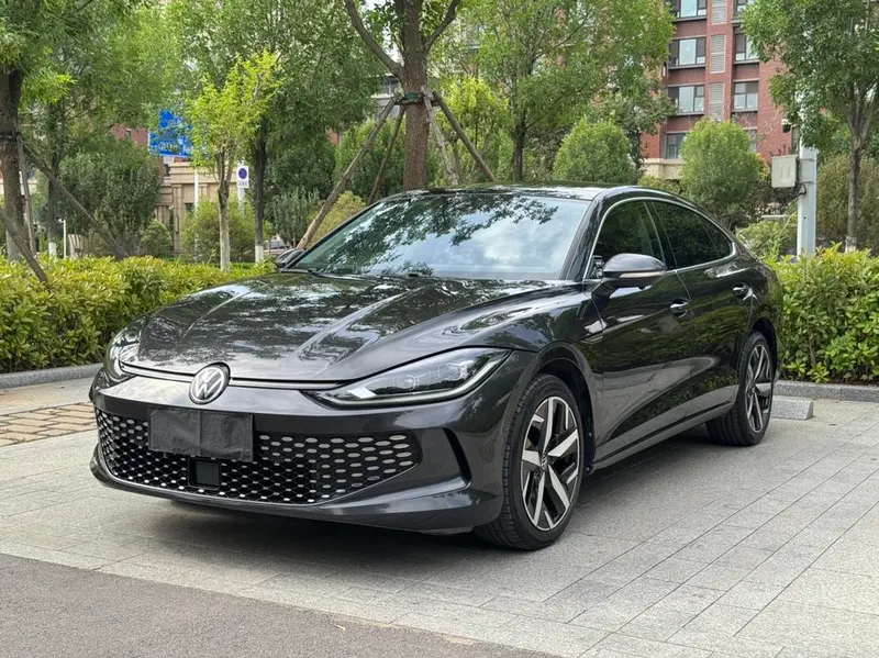 Volkswagen Lamando, 2023