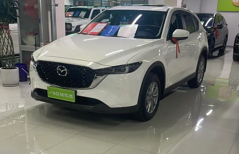 Mazda CX-5 2.0L автомат 2WD умный стиль Pro, 2024 — фото 1