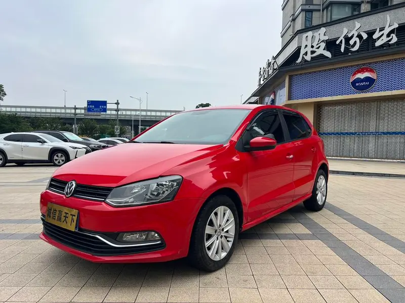 Volkswagen Polo, 2014