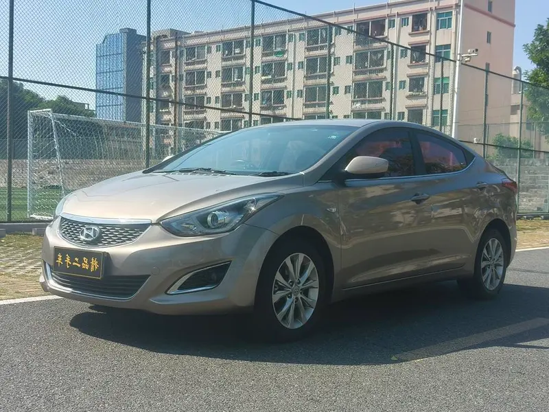 Hyundai Elantra Langdong 1.6L Auto Smart Version, 2016 — фото 1