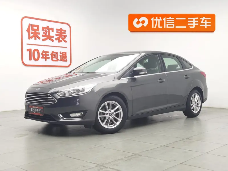 Ford Focus Sedan EcoBoost 180 Auto Elite Version, 2015 — фото 1