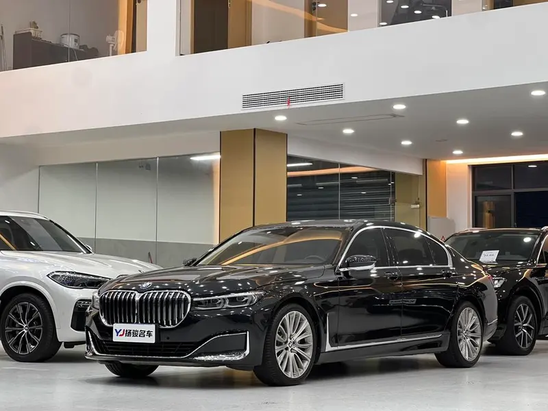 BMW 7-Series, 2021