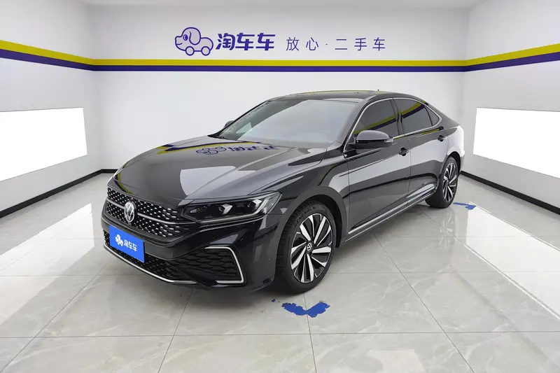 Volkswagen Passat 330TSI Elite Edition, 2022 — фото 1