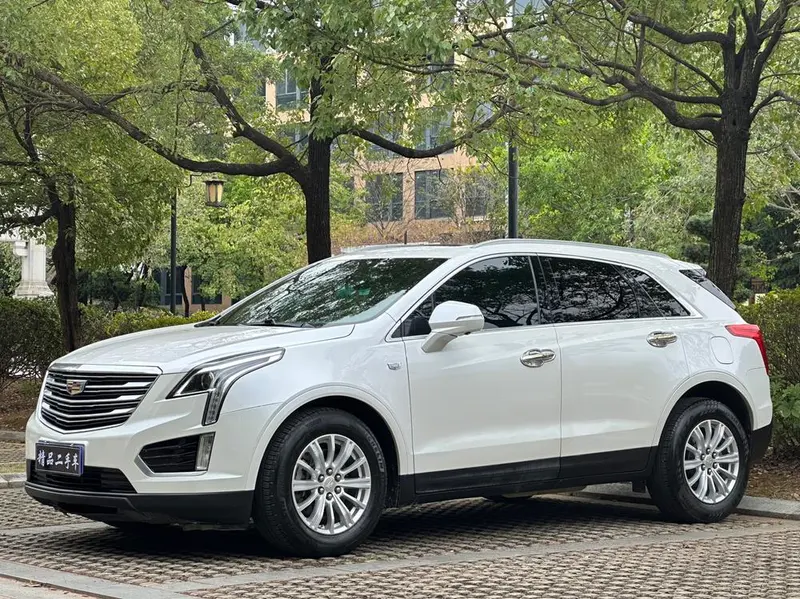 Cadillac XT5, 2016