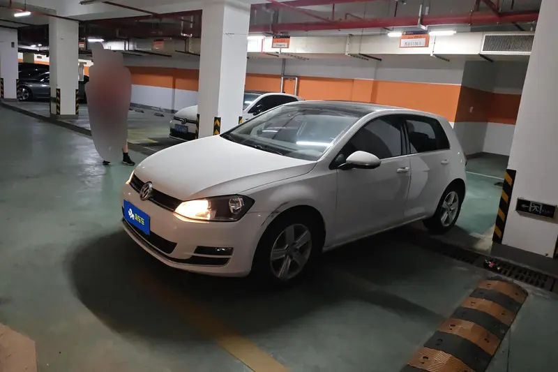 Volkswagen Golf, 2016