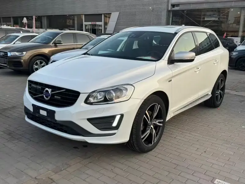 Volvo XC60, 2016 — фото 1
