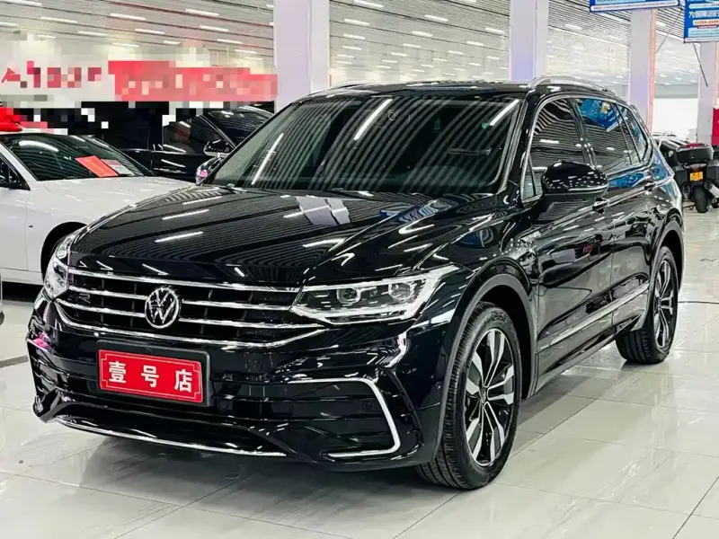 Volkswagen Tiguan L, 2022