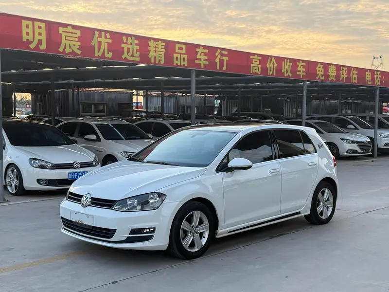 Volkswagen Golf, 2015